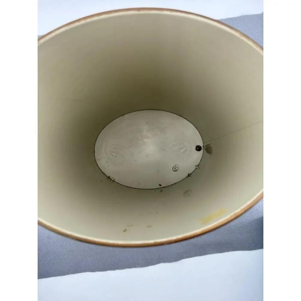VTG 1977 Webb & Bower Ltd. Trash Can Waste Featuring the “Song of the Rose